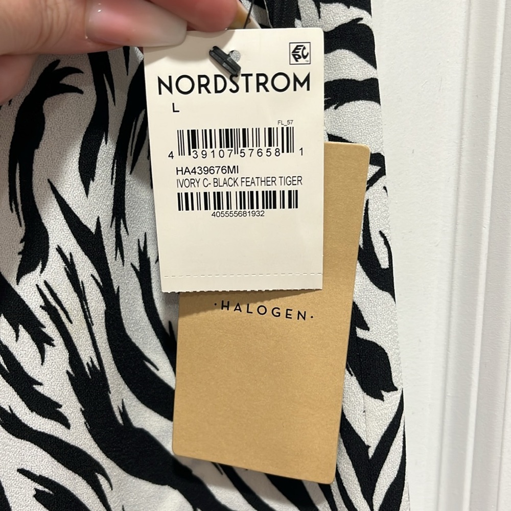 Halogen Black & White Animal Print Tunic - Picture 2 of 5